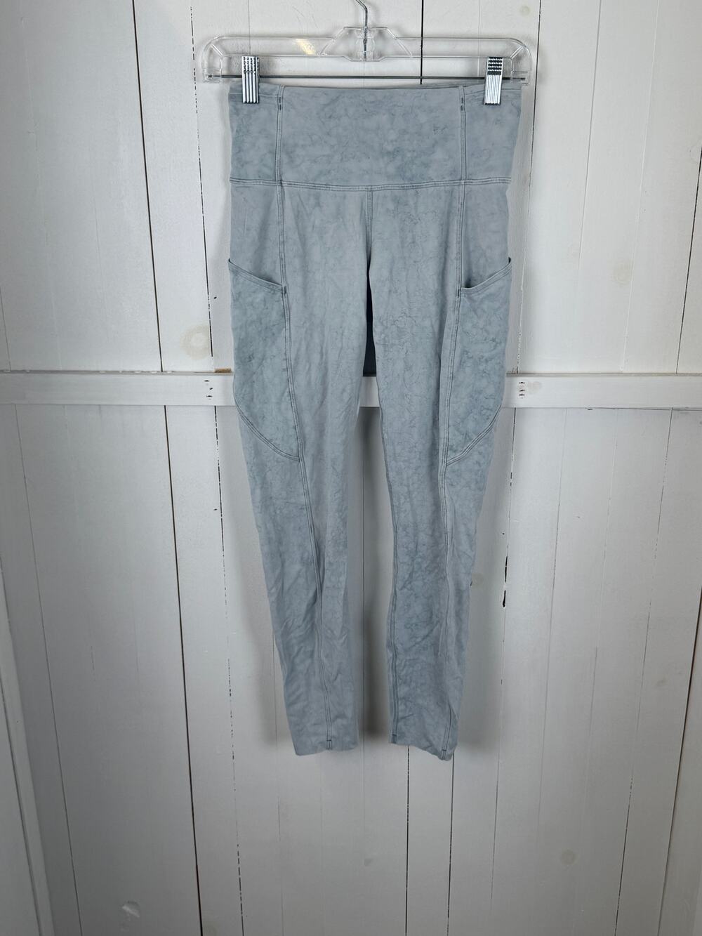 Lululemon Blue White Ankle Leggings Women’s Size 6 Nylon